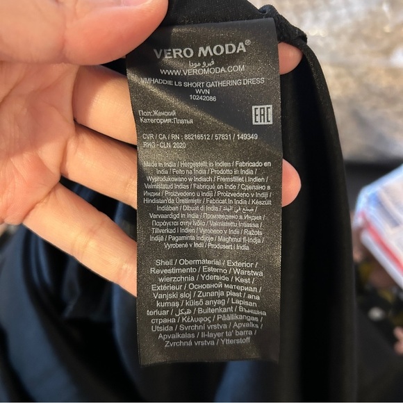 Vero Moda Black Pink Floral Sheer Long Sleeve V Neck Dress Size Medium - Picture 12 of 14